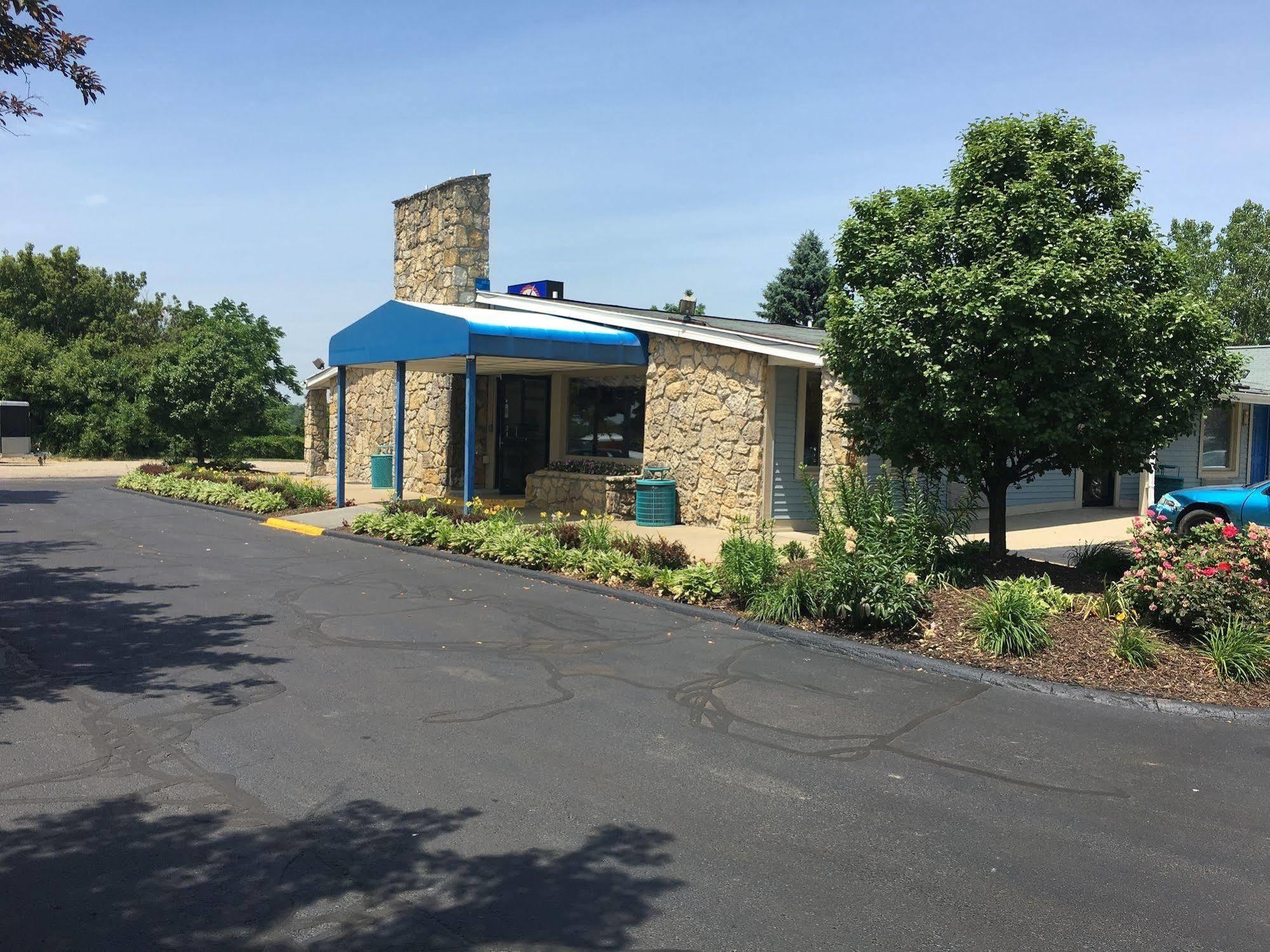 Americas Best Value Inn & Suites Jackson Extérieur photo