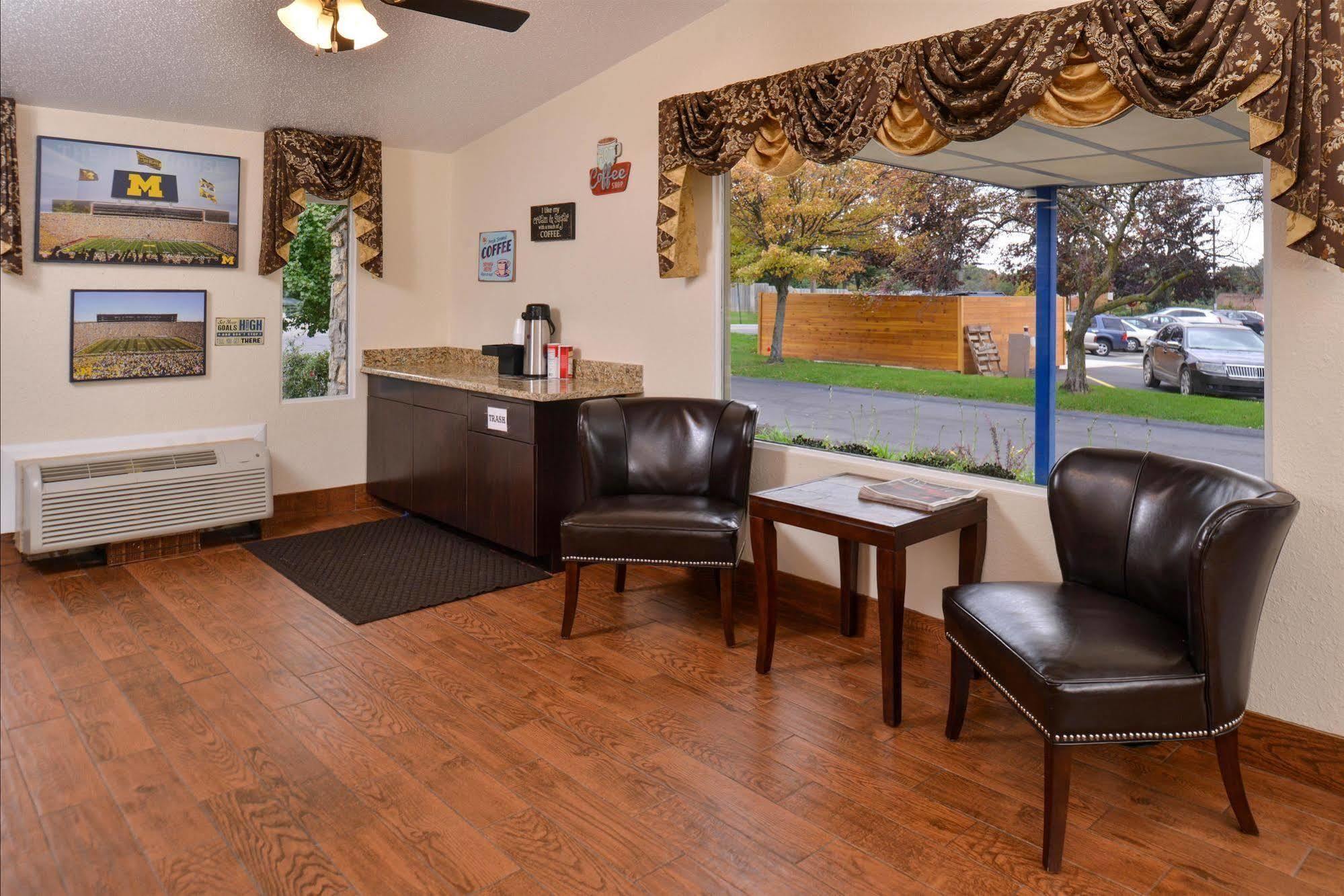 Americas Best Value Inn & Suites Jackson Extérieur photo