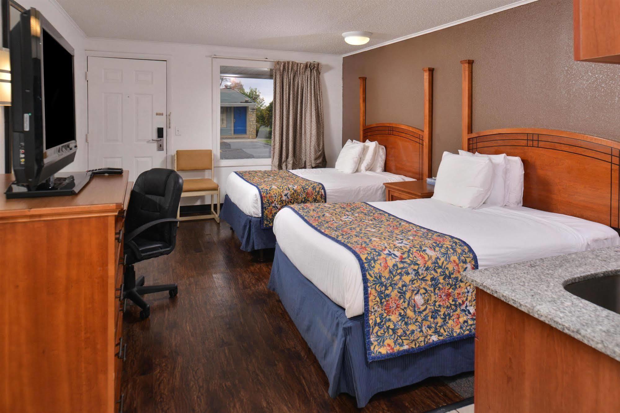 Americas Best Value Inn & Suites Jackson Extérieur photo
